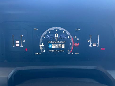 Used 2025 Toyota Tacoma SR5 image 20