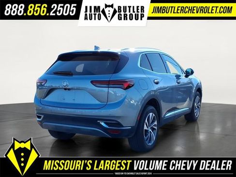 Used 2023 Buick Envision Essence image 4