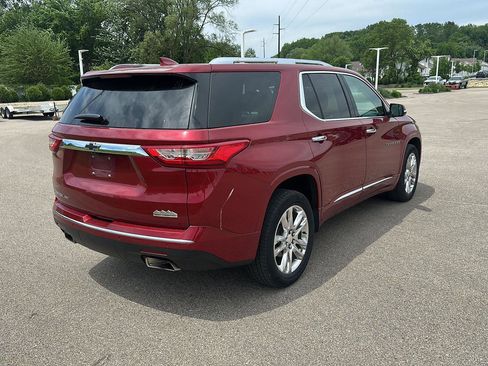 Used 2020 Chevrolet Traverse High Country w/ LPO, Floor Liner Package AWD/4WD image 3