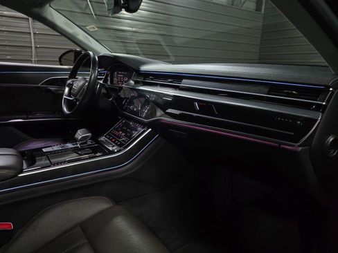 Used 2020 Audi A8 L 4.0T image 13