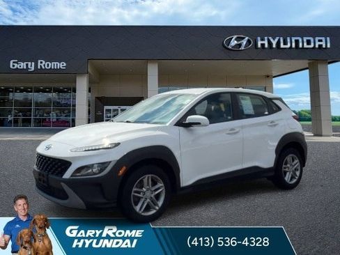 Used 2022 Hyundai Kona SE w/ Cargo Package AWD/4WD image 4
