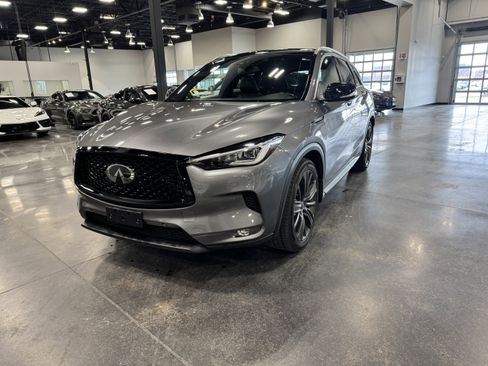Used 2020 INFINITI QX50 Essential w/ Edition 30 Package image 7