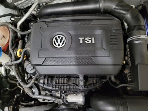 Used 2016 Volkswagen Jetta Sport FWD image 30