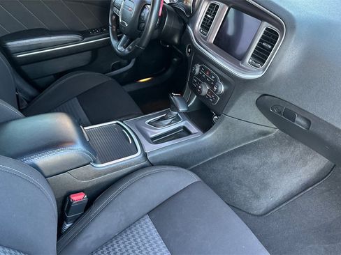 Used 2022 Dodge Charger GT image 12
