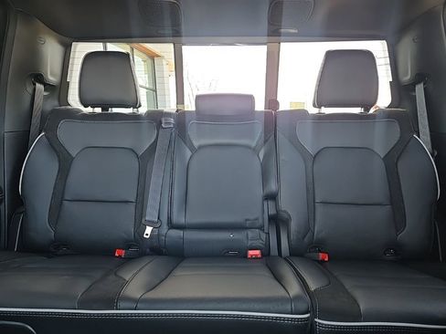 New 2026 RAM 1500 Laramie w/ Laramie Preferred Package AWD/4WD image 40