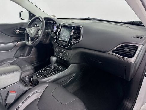 Used 2019 Jeep Cherokee Limited AWD/4WD image 27