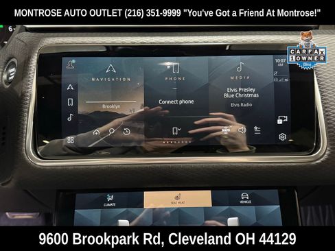 Used 2023 Land Rover Range Rover Velar R-Dynamic S image 25