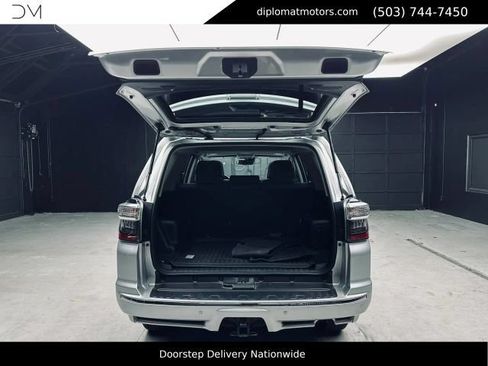 Used 2023 Toyota 4Runner Limited AWD/4WD image 47