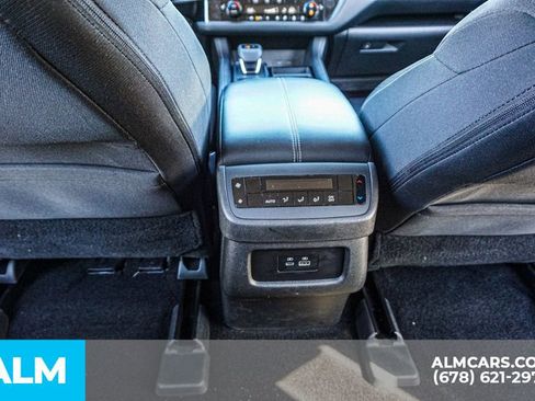 Used 2024 Nissan Pathfinder SV image 33