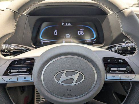 New 2025 Hyundai Elantra Sport FWD image 19