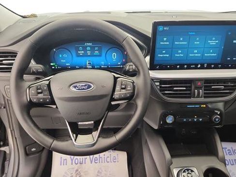 New 2026 Ford Escape SE w/ PHEV Premium Package image 14