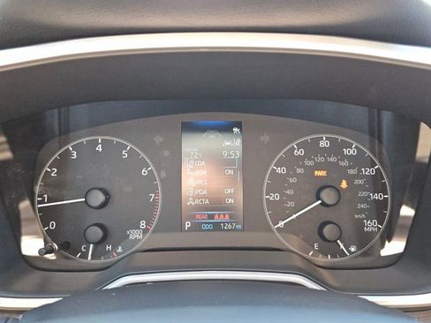 Used 2026 Toyota Corolla SE FWD image 25