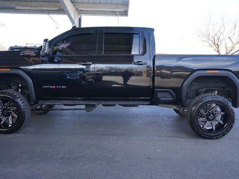 Used 2021 GMC Sierra 2500 AT4 w/ AT4 Premium Plus Package image 6