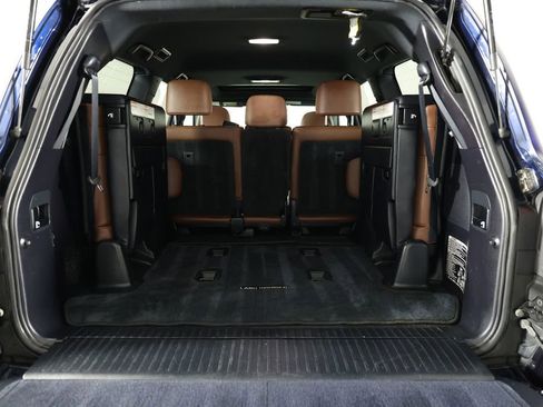 Used 2018 Toyota Land Cruiser AWD/4WD image 17