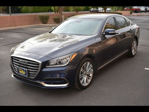Used 2019 Genesis G80 3.8 RWD image 3