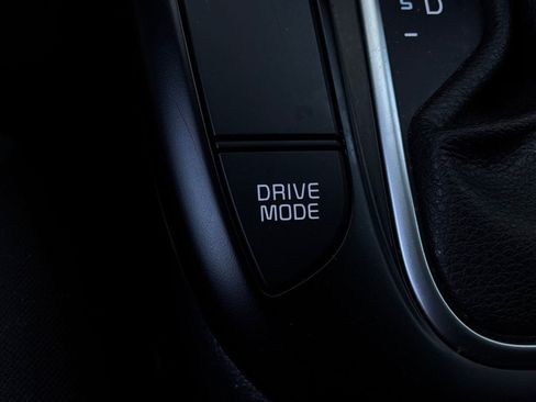 Used 2025 Kia Soul LX w/ LX Technology Package FWD image 22