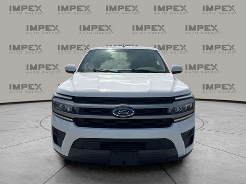 Used 2024 Ford Expedition Max XLT AWD/4WD image 8
