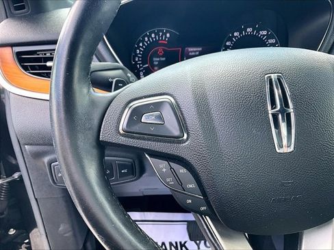 Used 2019 Lincoln MKC Reserve w/ MKC Climate Package AWD/4WD image 18