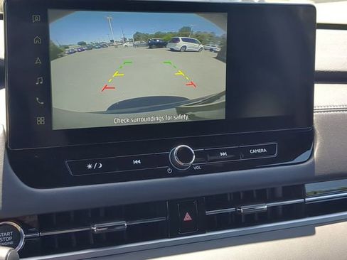 New 2026 Mitsubishi Outlander LE FWD image 24