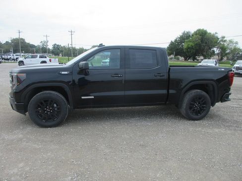 New 2026 GMC Sierra 1500 Elevation AWD/4WD image 11