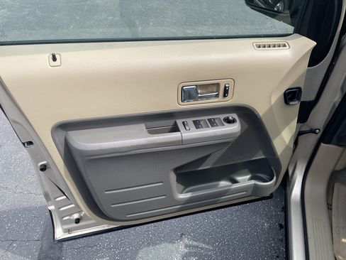 Used 2007 Ford Edge SE FWD image 12