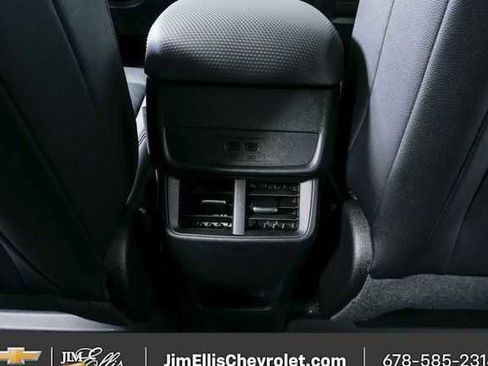 New 2026 Chevrolet Equinox RS w/ LPO, Floor Liner Package FWD image 17