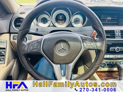 Used 2012 Mercedes-Benz C 250 Sedan image 20