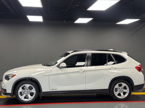 Used 2015 BMW X1 sDrive28i image 3