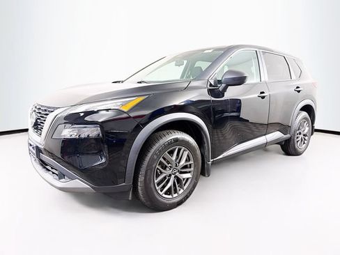 Certified 2023 Nissan Rogue S AWD/4WD image 3