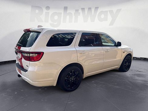 Used 2020 Dodge Durango R/T w/ Technology Group AWD/4WD image 5