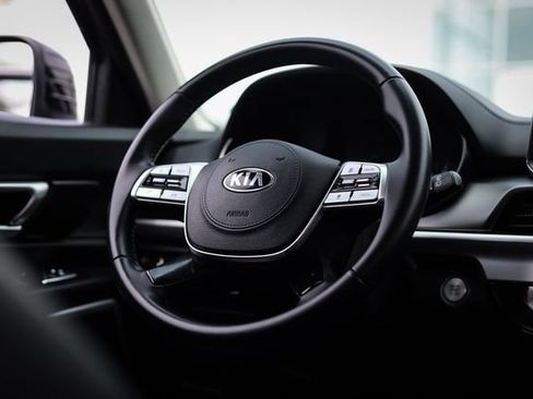 Used 2021 Kia Telluride LX AWD/4WD image 26