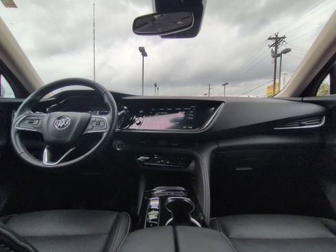 Certified 2023 Buick Envision Essence image 2