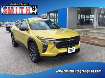 Certified 2025 Chevrolet Trax RS w/ Driver Confidence Package