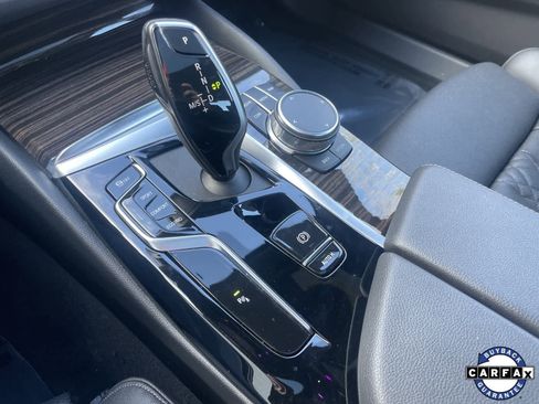 Used 2023 BMW 530i xDrive w/ Convenience Package image 20