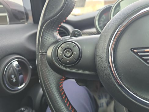 Used 2020 MINI Cooper S image 23