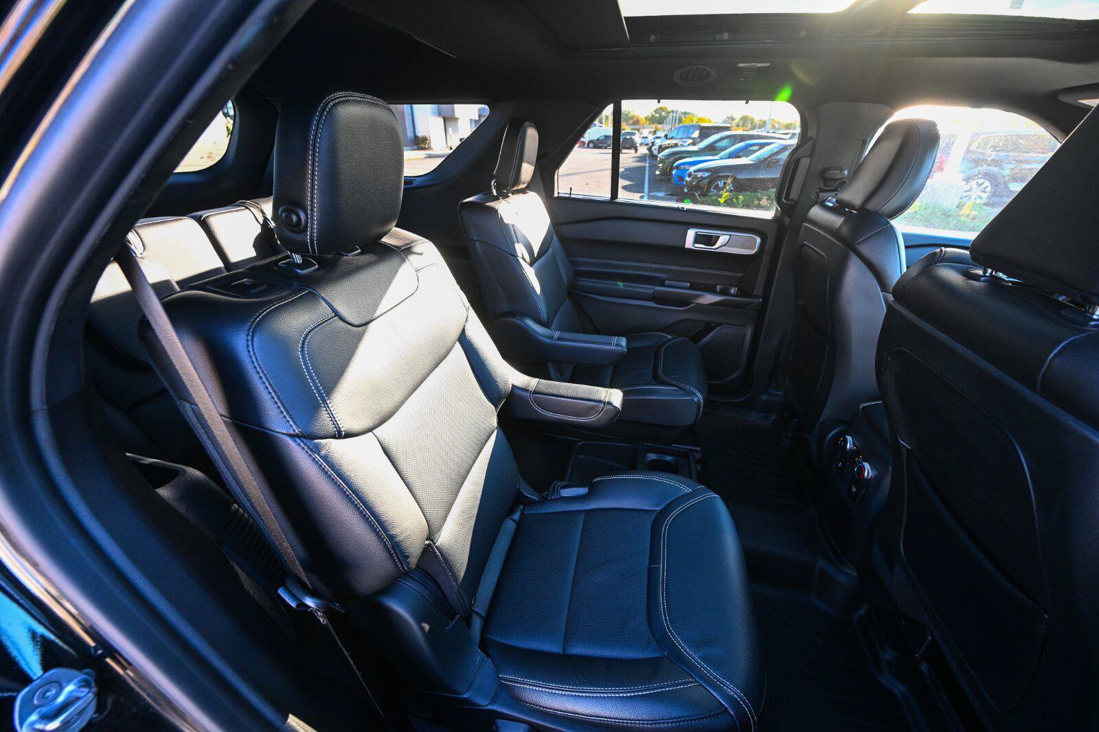 Used 2020 Ford Explorer ST w/ ST Street Pack AWD/4WD image 31
