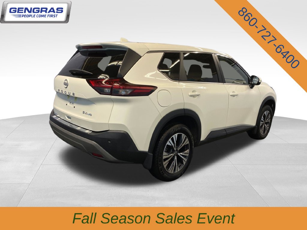 Used 2023 Nissan Rogue SV AWD/4WD image 8