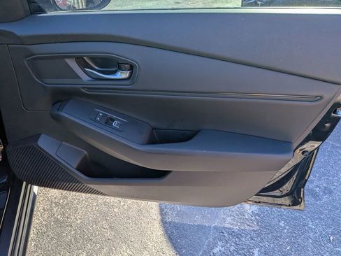 Used 2025 Honda Accord SE image 27