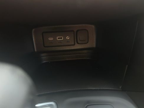 Used 2023 Chevrolet Equinox LT image 20