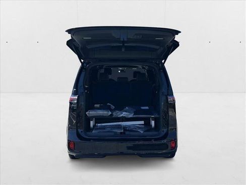 New 2025 Volkswagen ID. Buzz Pro S Plus image 6