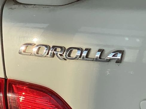 Used 2010 Toyota Corolla S FWD image 11