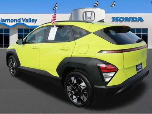 Used 2025 Hyundai Kona SEL image 4