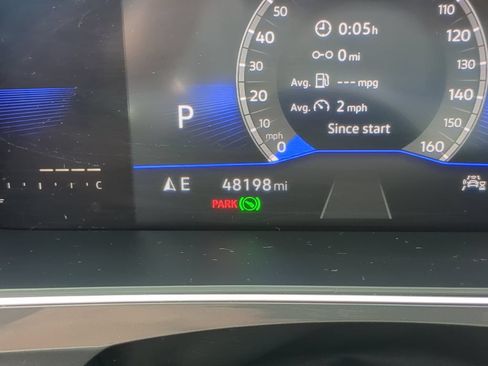 Certified 2023 Volkswagen Tiguan SE w/ Panoramic Sunroof Package FWD image 33