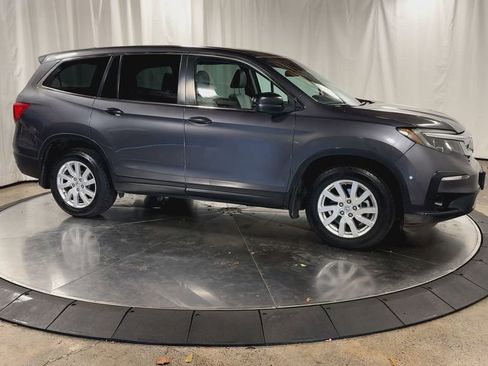 Used 2019 Honda Pilot LX image 4