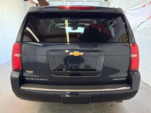 Used 2020 Chevrolet Suburban Premier w/ Premier Plus Edition AWD/4WD image 7