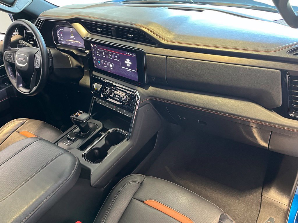 Used 2024 GMC Sierra 1500 AT4 w/ Technology Package AWD/4WD image 37