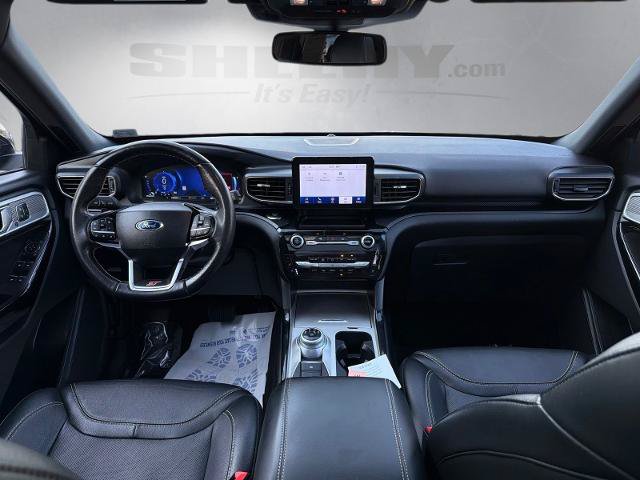 Certified 2022 Ford Explorer ST w/ ST Street Pack AWD/4WD image 3