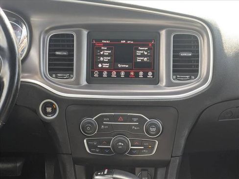 Used 2021 Dodge Charger SXT w/ Leather Interior Group image 14