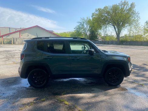 Used 2018 Jeep Renegade Sport w/ Power & Air Group AWD/4WD image 6