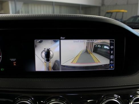 Used 2020 Mercedes-Benz S 450 Sedan image 31
